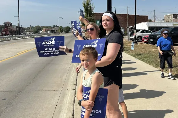 Members of AFSCME Council 61 and their families rallied against privatization in Fort Madison, Iowa. Photo credit: AFSCME Council 61 via Facebook.