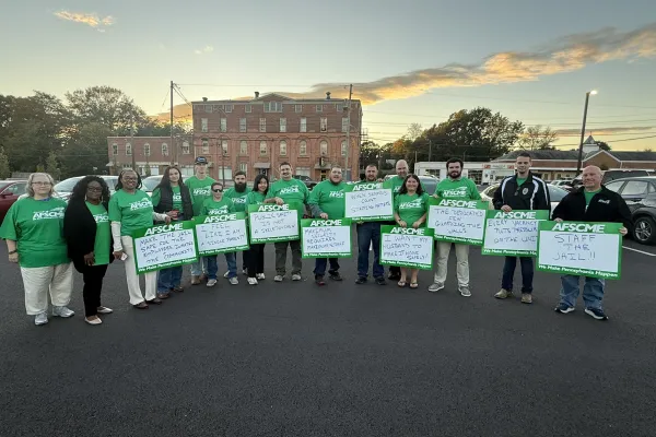 Members of Local 589 gathered before the commissioners' meeting. Photo credit: Bob Cason, AFSCME Council 13.