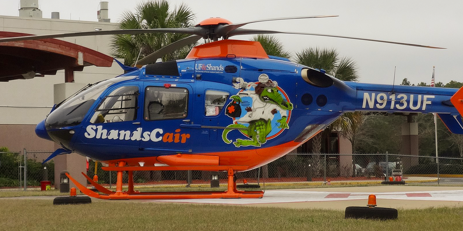 Stock image of ShandsCair paramedic helicopter. Photo credit: Michael Rivera/Wikimedia.